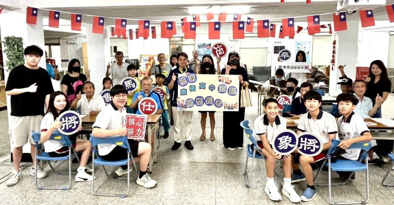 人小志氣高！康橋高中象棋推廣服務社再度挑戰台北榮家老杯杯